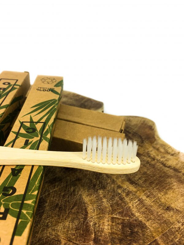 Bambusowa szczoteczka do zębów – średnia twardość
